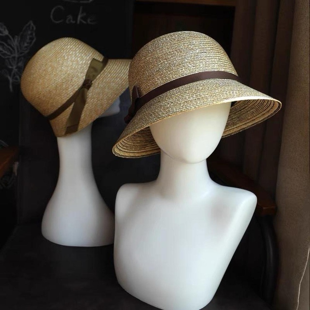 Women’s Summer Straw Hat with Bow Knot